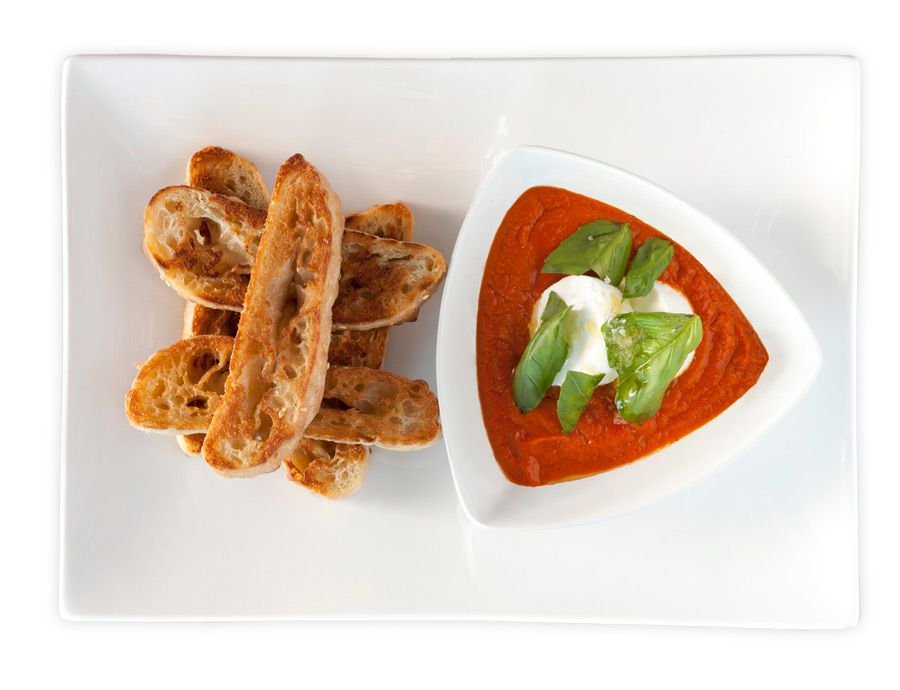Tomaten-Ingwer-Suppe mit Bruschetti